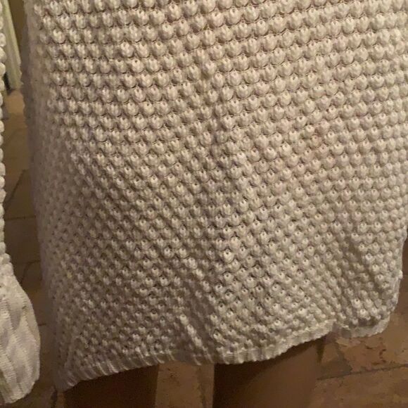 Pullover Sweater - Picture 10 of 10